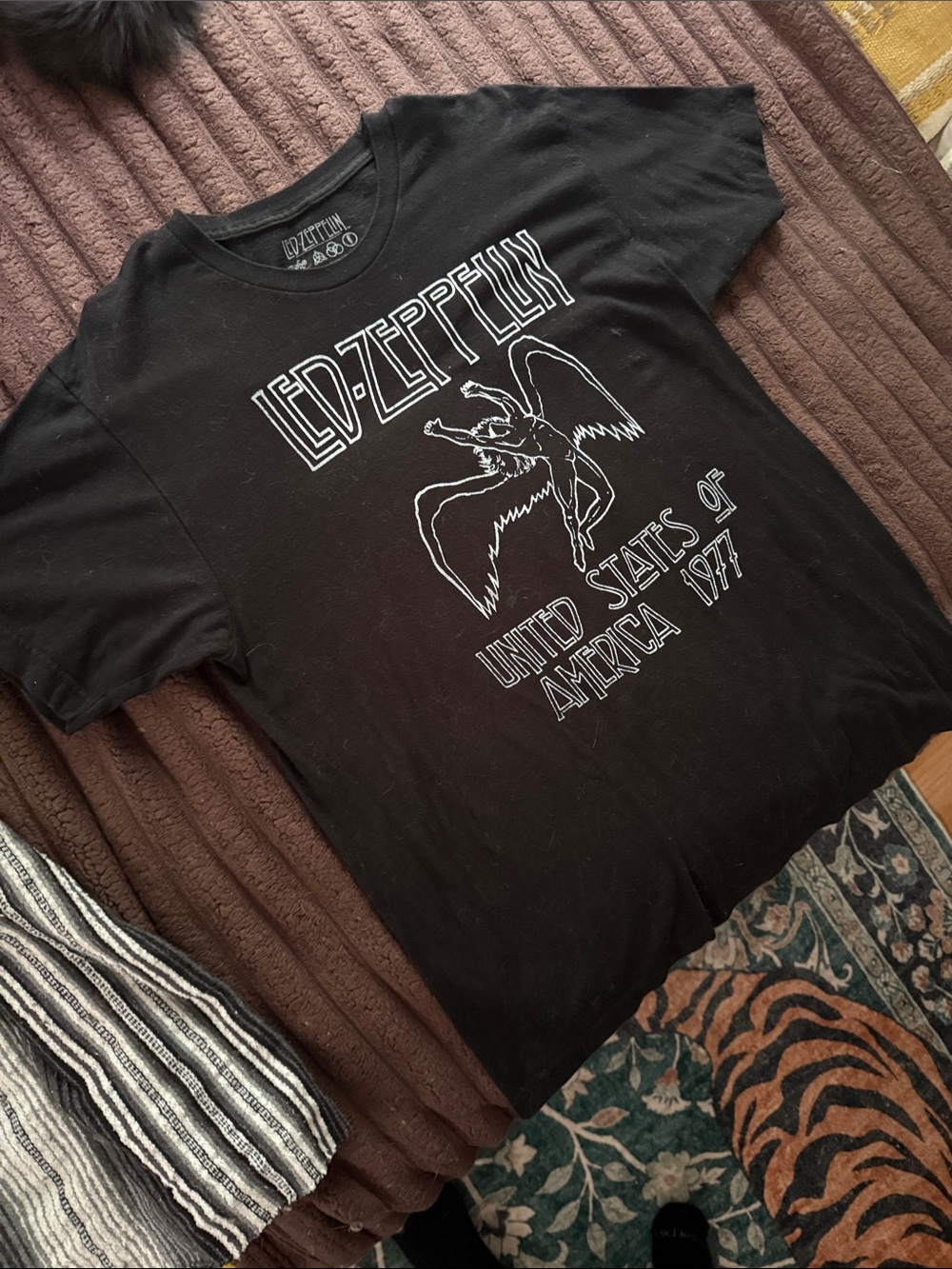 Led Zeppelin Black Graphic Short Sleeve Tee